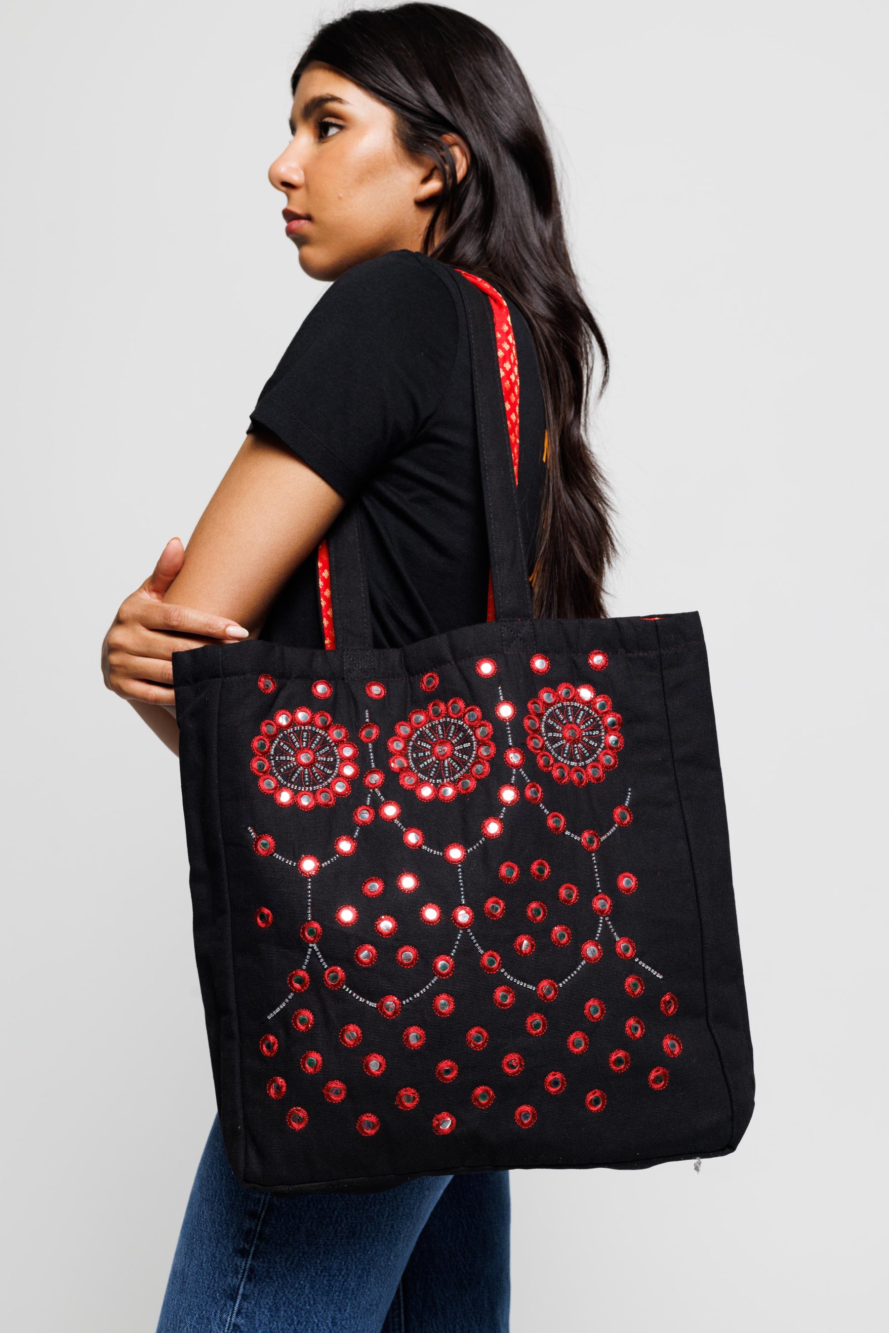 The Aunties are Coming Tote